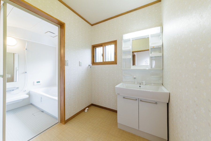 御代田町の長期優良住宅化リフォーム事例 洗面室After