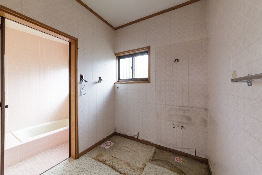 御代田町の長期優良住宅化リフォーム事例 洗面室Before